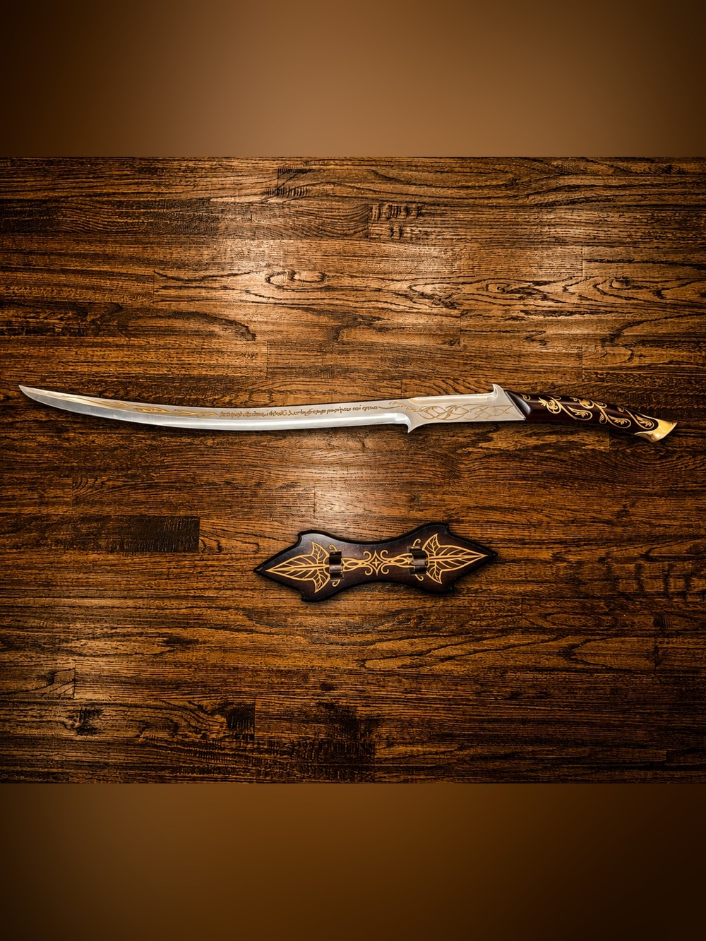 Lord of the Rings United Cutlery Hadhafang Sword of Arwen 2002 UC1298 w/ Display